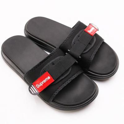 China Anti-Smell Male New Arrival Down Filled Fashionable Anti-Slip Mens Moccasin Slippers for sale