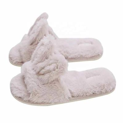 China Anti-Smell Bedroom Slipper Rabbit Animal Flat White Fluffy Slipper With Cute Ears For Ladies Women for sale