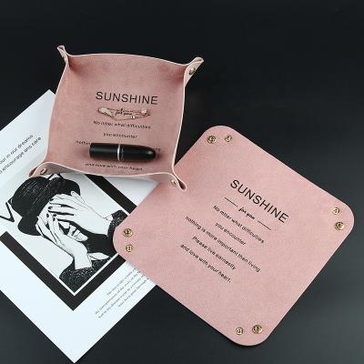 China High-end Nordic Leather Pendant Necklace Bracelet Trinket PU Rose Cosmetic Organizer Display Tray Dish for sale