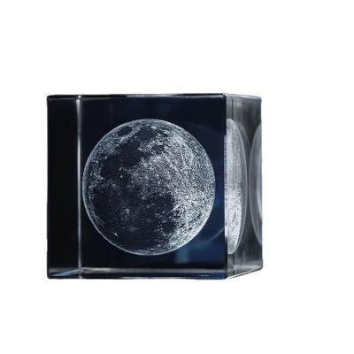 China Gift Crystal Cube Custom, Moon, Star China Home Decor Table Top for sale