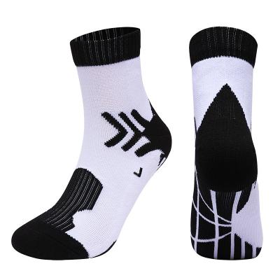 중국 Breathable Customized Combed Cotton Padded Sports Socks Basketball Socks 판매용