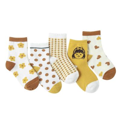 China Breathable new style striped socks for autumn and winter cartoon socks for sale