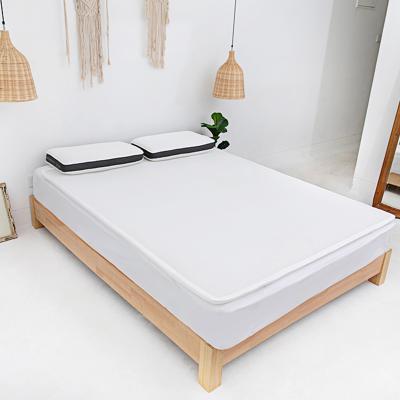 China Breathable Mesh 3D Stripe Cooling Mattress Topper Pad Cooling Cooler Pad for sale