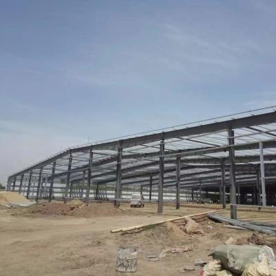 Chine Entrepôt de fenêtre en PVC préfabriqué bâtiment Structure en acier soudé Entrepôt OEM à vendre