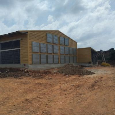 China Casas de gado galvanizadas de aço pré-fabricadas à venda