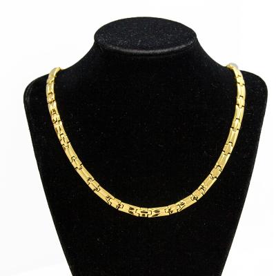 China Luxury Stainless Steel Design Dubai Necklace 18k Gold Chain Stainless Steel Jewelry for sale