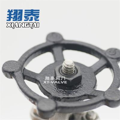 China Forging Female Thread Handwheel Stainless Steel General High Pressure Gate Valve for sale