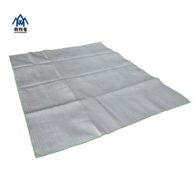 China Cheap Bulk Outdoor Activity Waterproof Sand Beach Free Double Sided Washable Foil Film Pocket Camping Picnic Blanket Mat For Aldi for sale