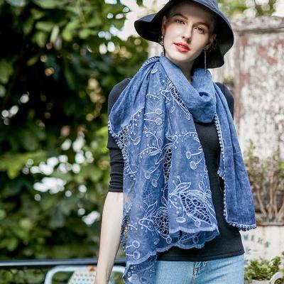 China LONG fashion lace edges hijab scarf woman muslim hijabs scarves maxi shawl wrap flower lace simple white soft cotton headscarf for sale