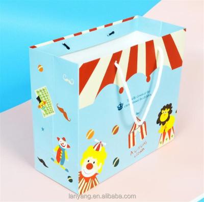 China New Gift Clown Circus Party Large Paper Gift Bags With Handles Baby Shower Supplies for sale