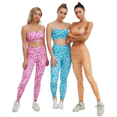 China Breathable Breathable OEM and ODM Service Digital Printing Yoga Suit Fitness 2 Piece Workout Bras and Leggings Summer Colors Sleeveless Quilting Tops for sale