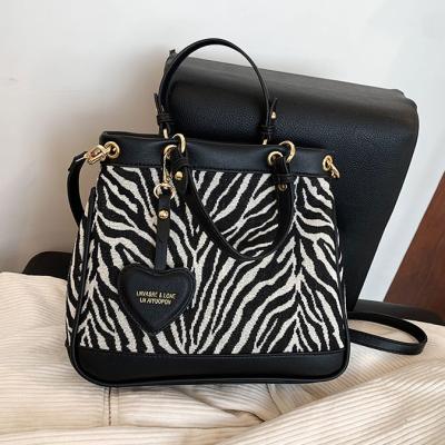 China JIANUO high quality cheap fashionable handbags imported from china woman dubai wholesale handbags for sale