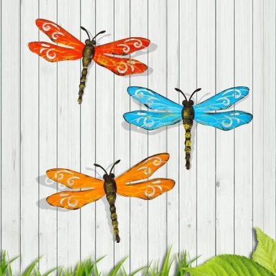 China Rustic Wall Art Outdoor Hanging Metal Dragonfly Sculpture Decor for Home and Garden for sale