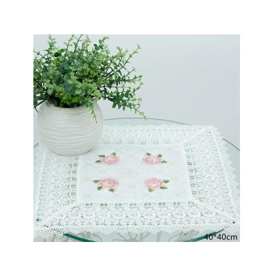 China Decorative Embroidered Linen Dining Table Mat Stocked Lace Place Mat Doily for sale