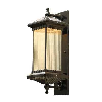 China Modern European/American/Classic/Modern Fixture Modern Waterproof Porcelain Outdoor Light Fixture Black Vintage Lantern LED Wall Lamp Balcony Wall Lamp for sale