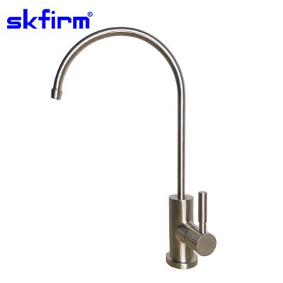 China Thermostatic Faucets Apilus Electrolysis Machine With A Small RO ss304 Water Faucet for sale