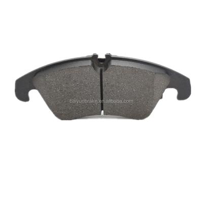 China NAO Manufacturer Wholesale Best Quality Car Parts Brake Pads Sale Spare Parts Brake Pads For Passenger Car for sale