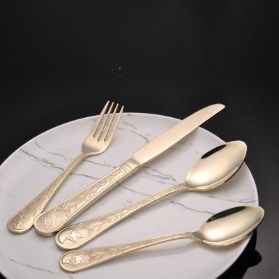 China Sustainable Knife And Fork Dinnerware Set , Hammered Embossing Stainless Steel Craft Dinnerware for sale