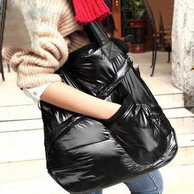 China Water Resistant 2023 Fashion Winter Space Cotton Shoulder Crossbody Bag Women's Lightweight Tote Bag for sale