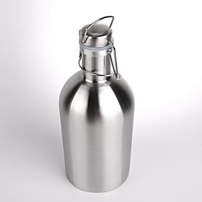 China PORTABLE 64 Oz Half Gallon Vacuum Insulated Stainless Steel Modern Metal Cantee Jug Double Walled Hydro Beer Growler for sale