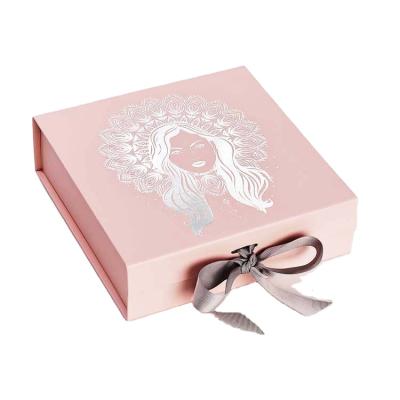 China Recyclable Customized Luxury Magnetic Rose Christmas Gift Box Packaging for sale