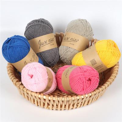 China Abrasion-Resistant Soft 5ply Milk Cotton Yarn Black Fancy Yarn For Gloves for sale