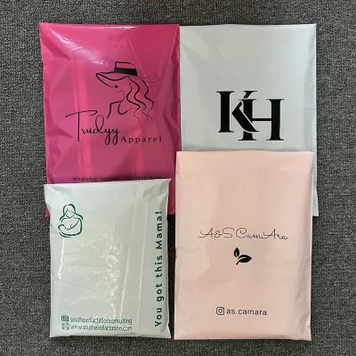 China Strong Logo Clothing Mail Bag Courier Packaging Mailing Bags Custom Printing Adhesive/Tearproof/Waterproof Logo Poly Mailer Manufacture Matte Polymailer for sale