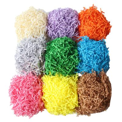 China High Quality Recycled In Many Colors Crinkle Cut Shredded Shred Paper Scrap Raffia Box Filler for sale