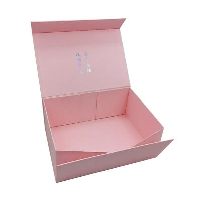 China New Arrival Custom Made Pink Simple Elegant Folding T-shirt Packaging Materials Recycled Magnetic Clothing Gift Box for sale