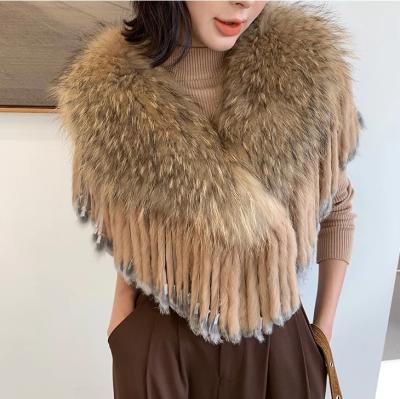 China Wholesale New Real Raccoon Fur Collar YR279A Raccoon Fur Shawl With Rabbit Fur Poncho Women for sale