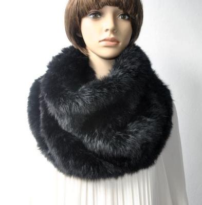 China YRFUR YR007 Wholesale Lots of Colors Women Medium Knit Rabbit Fur Snood Scarf Winter Fur Shawl for sale