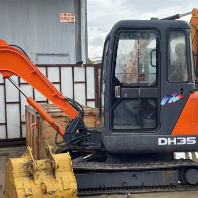 China Excavadora hidráulica de pequeno porte Dh35 de 3,5 toneladas Mini Excavadora à venda