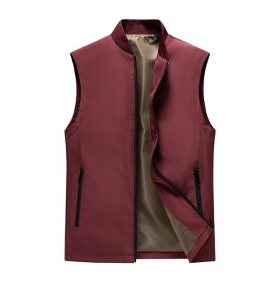 China Anti-wrinkle 100%Nylon Fabric Wonderful Style Men's Vest Stand Collar Multi-pocket Vest For Men Waistcoat For Outdoor for sale