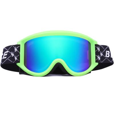 China Green Color Comfortable Ski Glasses , Snow Goggles Adjustment Nylon Strap for sale