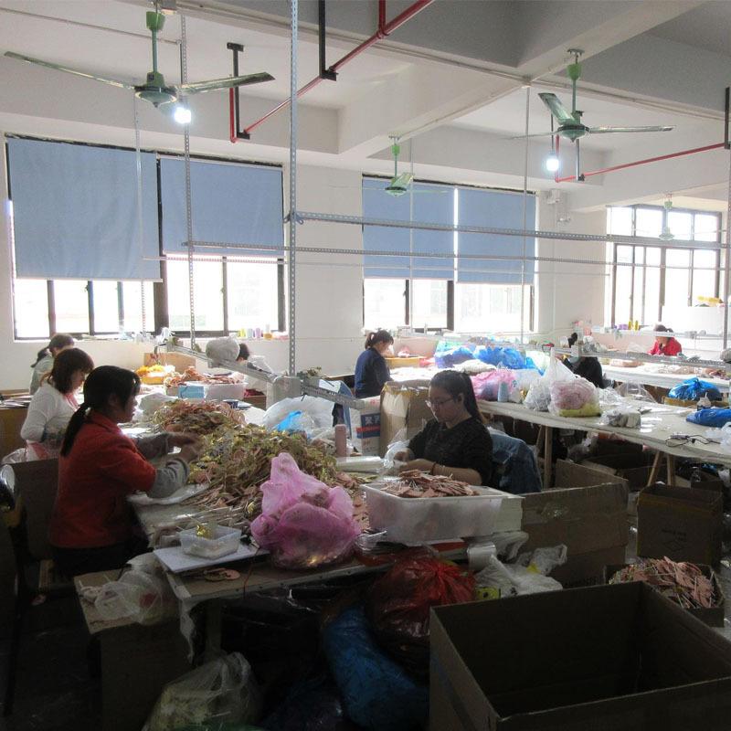 Verified China supplier - Yiwu Qianxiang Import And Export Co., Ltd.