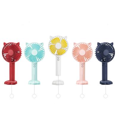 China Newest Hot Selling Handy Mini USB Car Fan Rechargeable Battery Powered Mini Fan With 1200mah Lithium Battery With Patent Design for sale