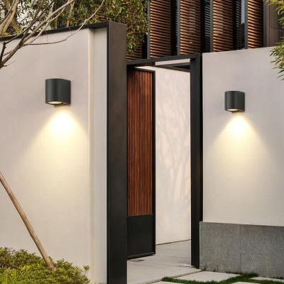 China Hot Sale Modern Black Waterproof Indoor Aluminum Aluminum Wall Light LED Wall Light Outdoor Garden Wall Light for sale