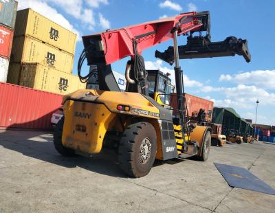 China Garment Shops China 45 Ton RS45 Powerful Container Reach Stacker In Port , Quayside SRSC45C30 for sale