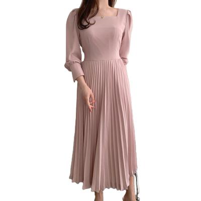 China Breathable French Elegant Temperament Square Collar Solid Color Waist Show Over The Knee Pleated Long Sleeve Dress for sale