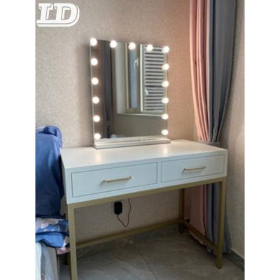 China Lighted Led Bathroom Mirror 600mmx600mm Rectangle Led Make Up Mirror Hollywood Style for sale