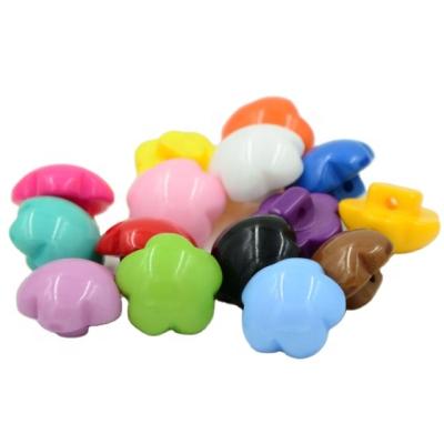 China Other Resin Button 24L 28L Colorful Novelty Resin Button For Children's Clothes for sale