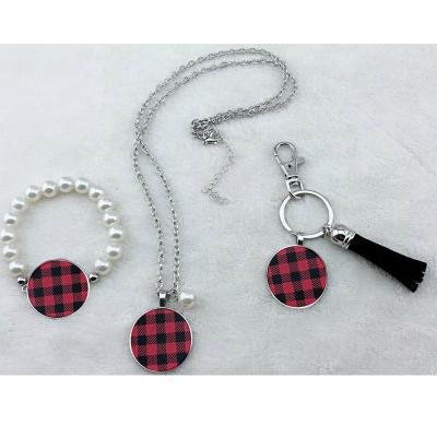 China Fashion New Arrival Hot Selling Buffalo Plaid Bracelet Monogram Christmas Women Necklace Key Chain for sale