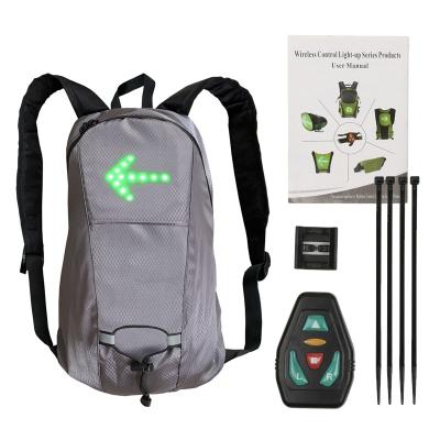 China With new 2021 USB flashing LED bicycle/LED backpack small pieces with direction indication-USB bag rechargeable safety light for sale