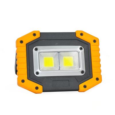 China Light-Flash 350lm 2*18650 1200mAh Lithium Battery Input/Output High Light-Low COB LED Lights For Works Camping Fishing for sale