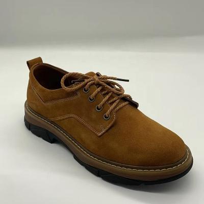 China Cushioning Hot Selling New Style Fashion Suede Leather Men Causal Material Outdoor Shoes for sale