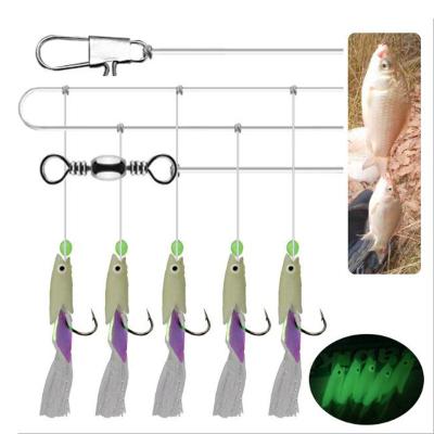 China 5pcs Saltwater Outdoor Hook Activity Fishing Fishskin Sabiki Luminous Rigs String Hook Lure Sabiki Bait for sale