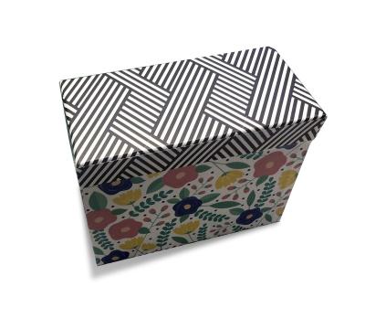 China Portable Foldable Gift Box With Ribbon Professional Manufacturer Small Square Gift Box for sale