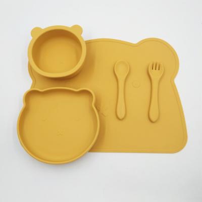 China 2021 Newest Bear Shape Baby Viable Wholesale Non-Slip Silicone Cutlery Baby Feeding Set for sale