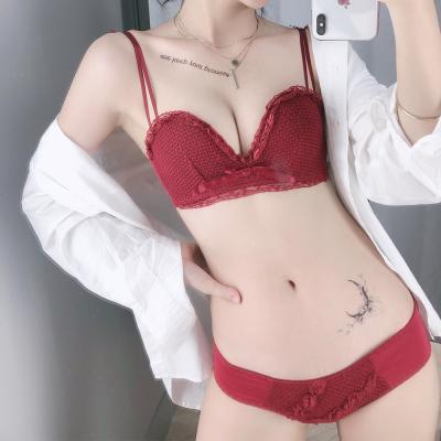 China Extremely Sexy Lady QUICK DRY Manufacturers Red Color Push Up Bra for sale