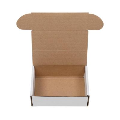 China Recyclable Free Samples Shipping Custom Logo Pink Mailer Wig Packaging Cosmetic Package Apparel Shipping Box for sale